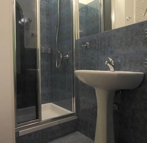 ベッド・アンド・ブレックファスト Lido